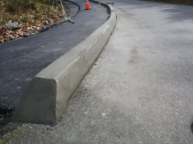 Curb forming